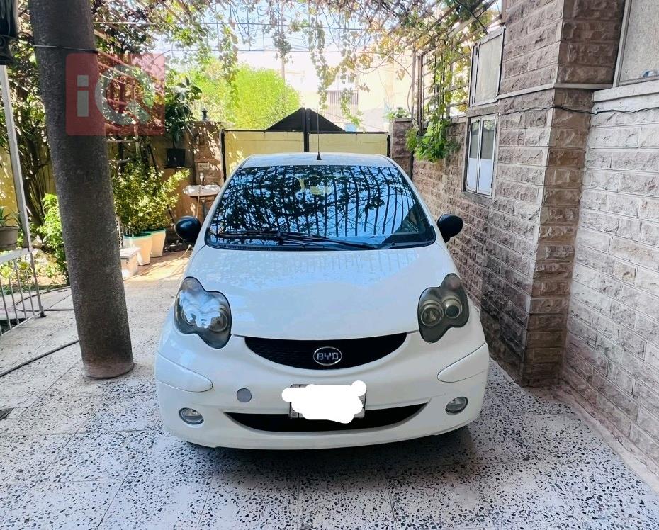 BYD F0